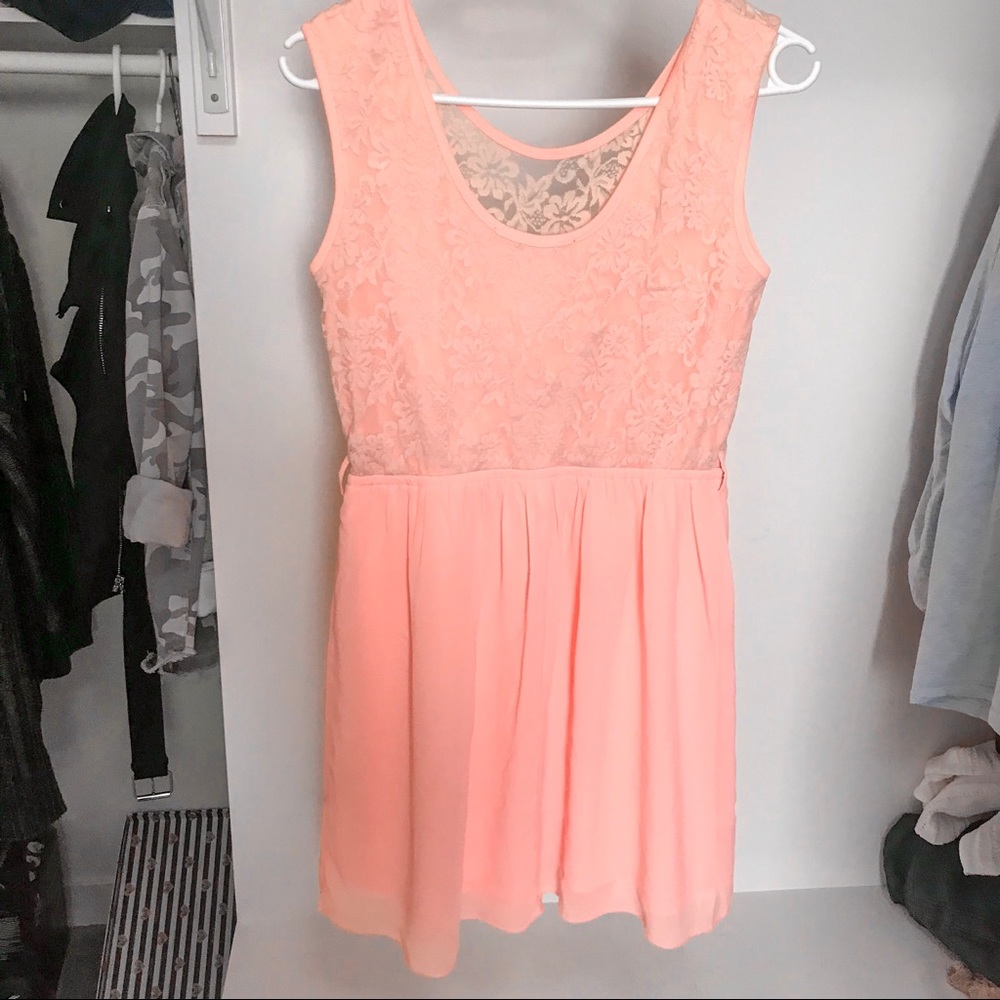 Woman‘s Summer Mini Dress Size S/36
